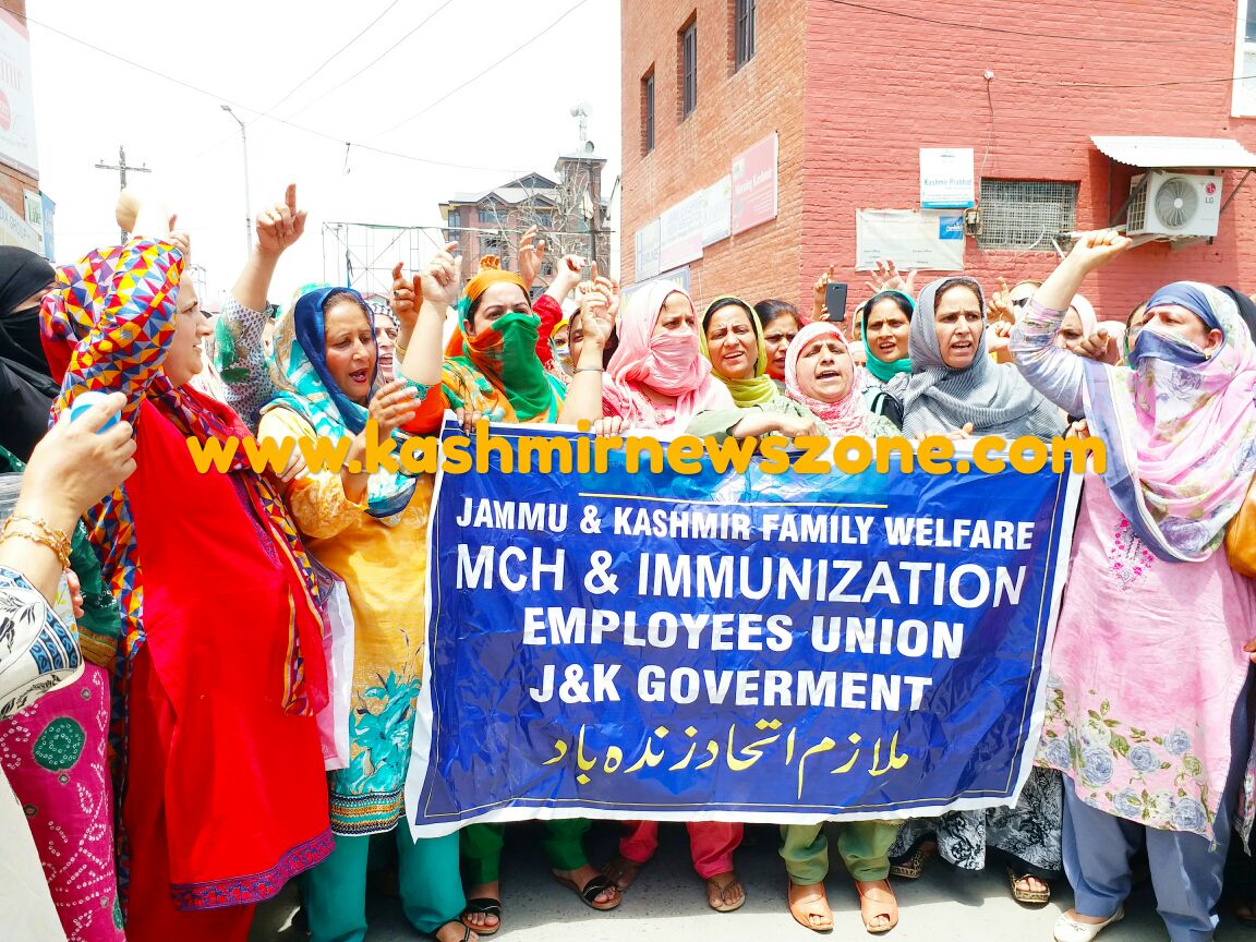Family welfare department protests at Press Colony Srinagar. 