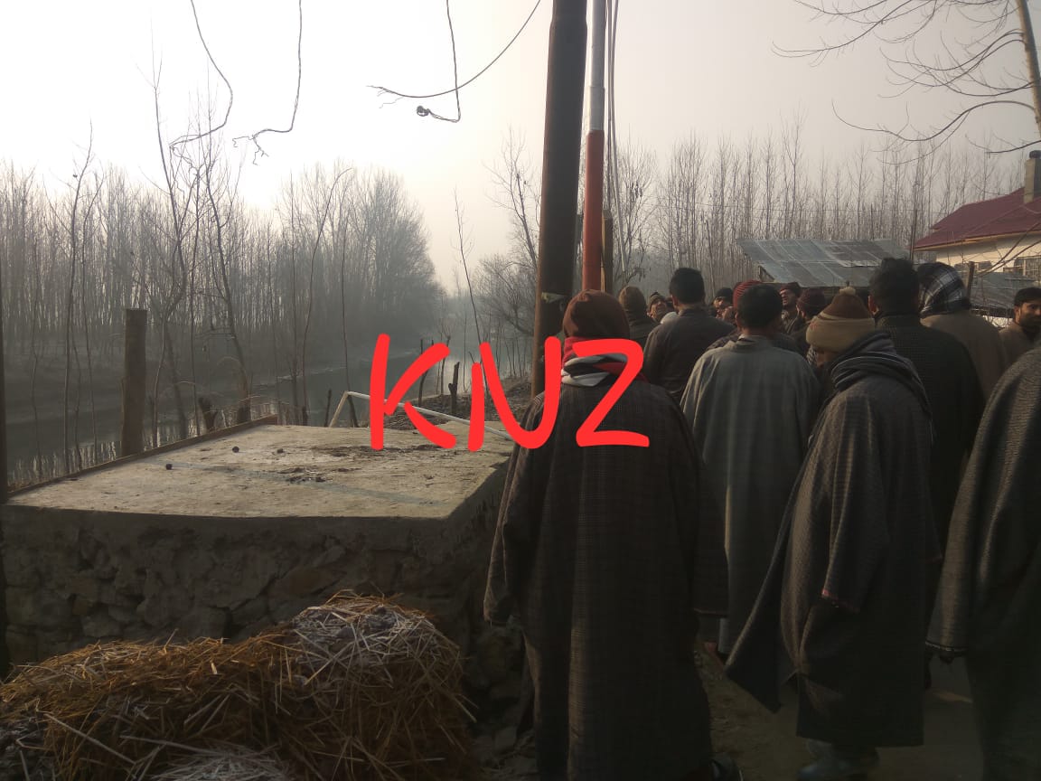 Unknown persons stolen 250KV Transformer In Harran Ganderbal