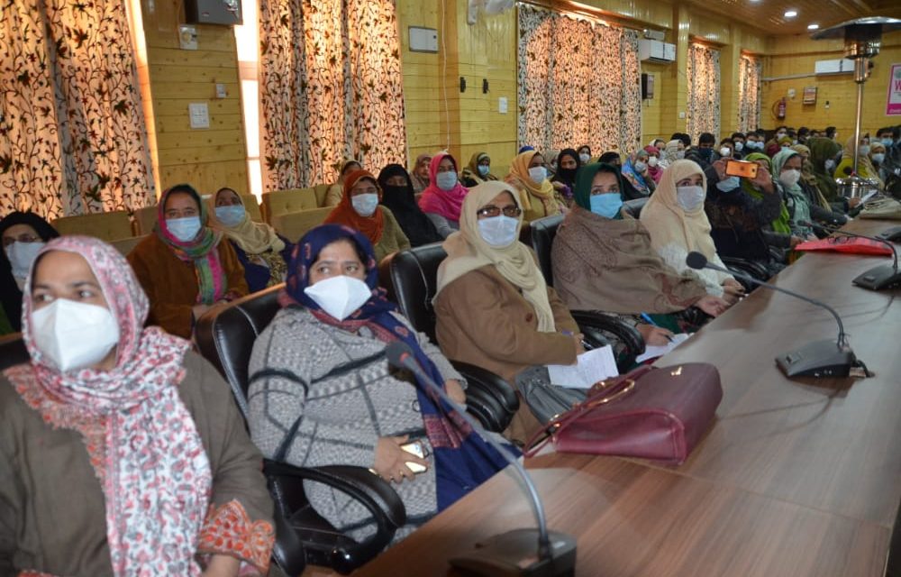 World AIDS Day: DH Bandipora organises Mega Awareness Camp