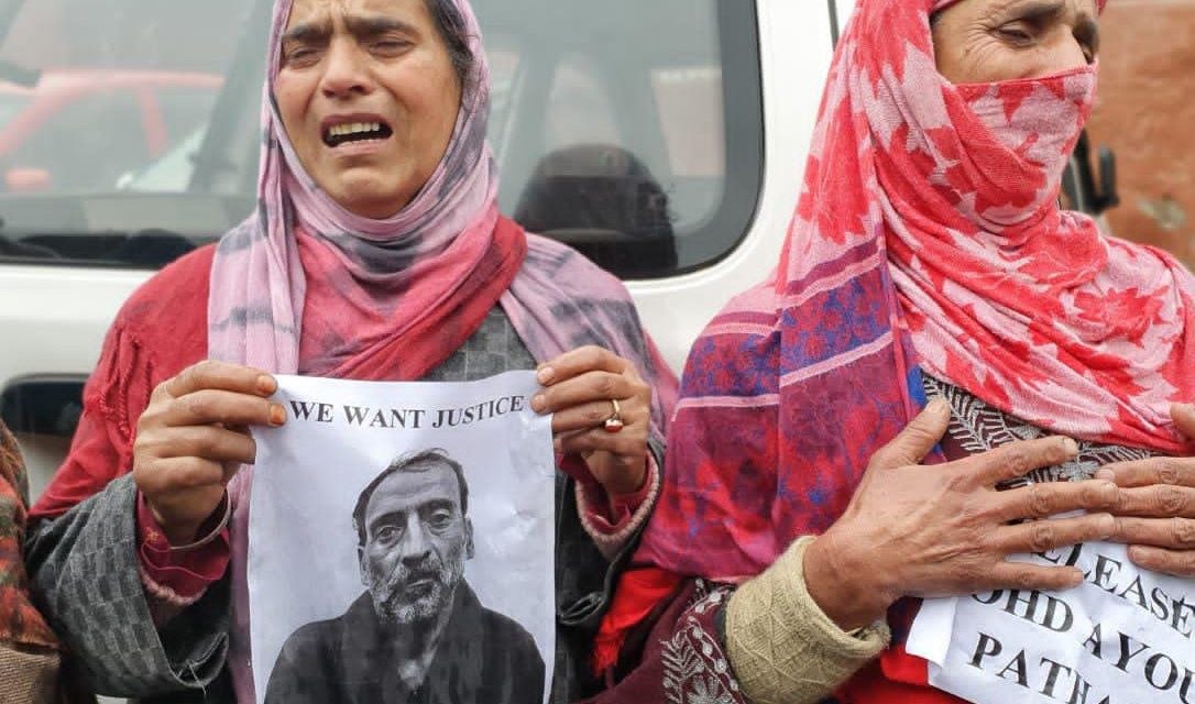 ‘All are innocent’ Amid rains family members of 3 Kashmiri men arrested by Delhi Police stage protest