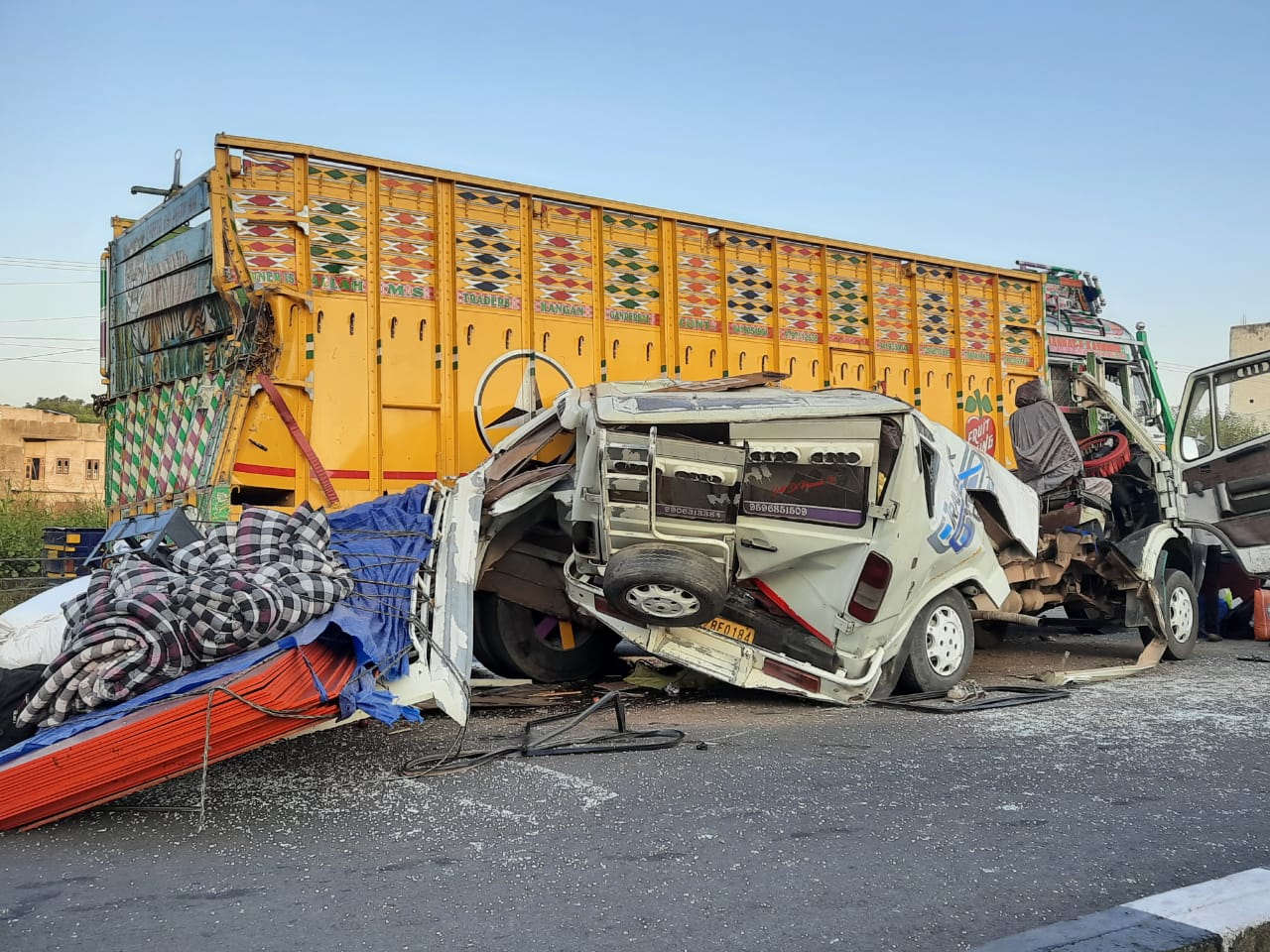 Tempo Rams Into Tralla, Truck-Laden With Apples Turn Turtle In Udhampur; 2 person killed, 9 injured