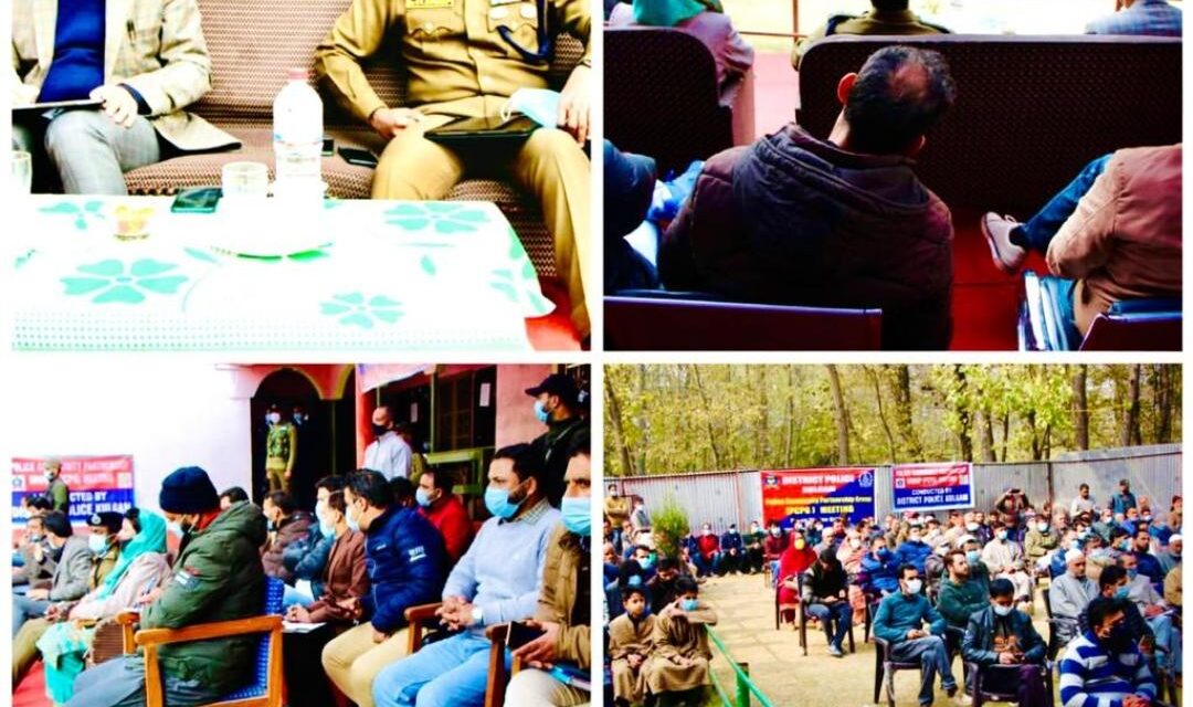 Police facilitates PCPG meeting in Kulgam