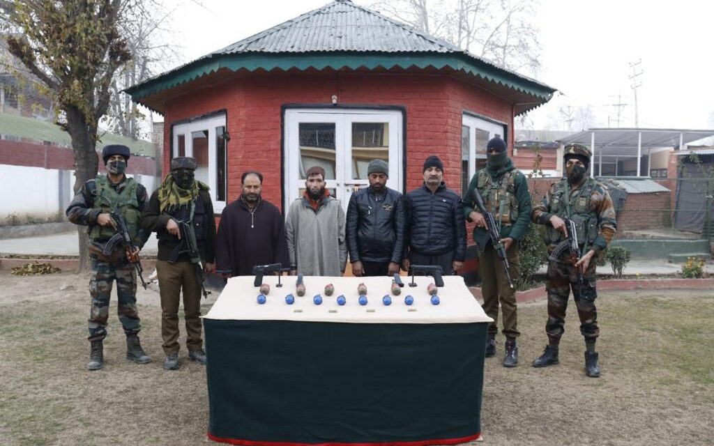 04 AuGH Militant Associates Arrested As Militant Module Busted in Sopore: Police