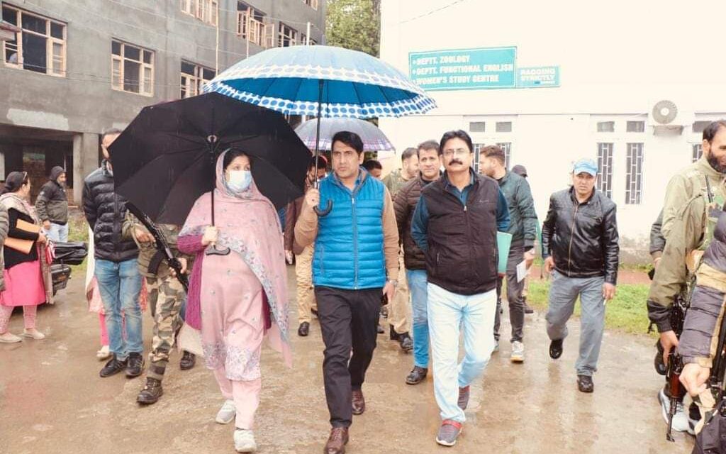 DC Srinagar inspects major ongoing construction works at Women College, Lal-Ded Hospital, Amar Singh College, Beautification project along Jhelum River embankments