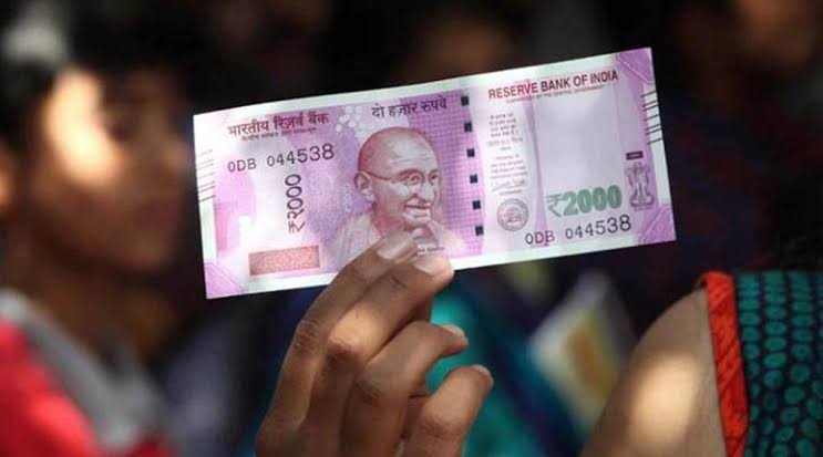 RBI withdraws Rs 2000 currency notes after introducing them in 2018