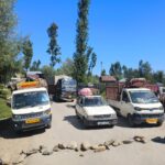 Protesters block road against shortage of Potable water in Budgam village