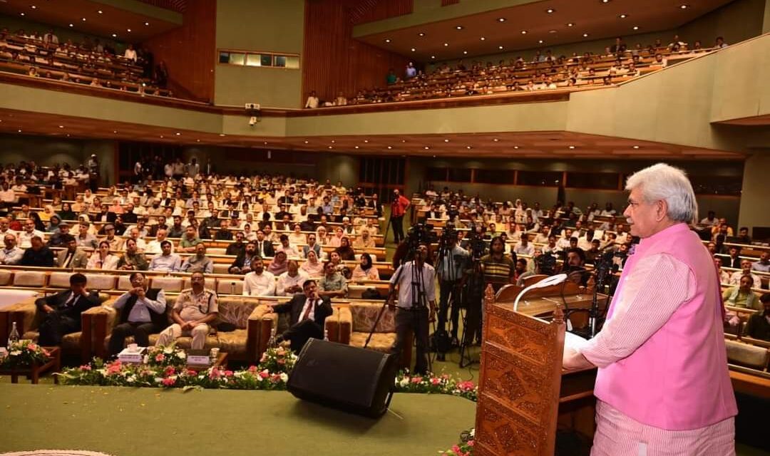 Lt Governor addresses Teachers’ Day celebration at Srinagar