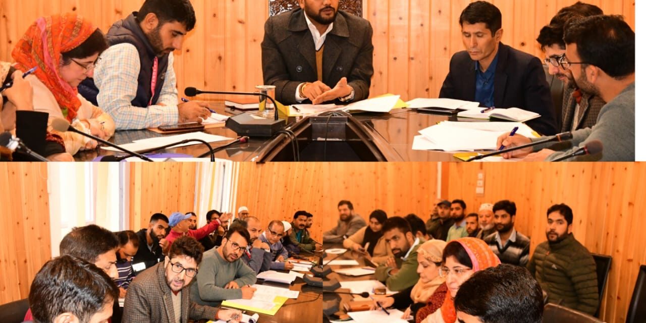 DC Ganderbal chairs DCDC meeting