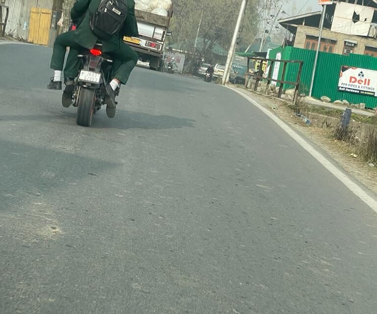 ARTO Anantnag blacklisted the Bike after Dangerous Stunt photos went Viral On Social Media in Ganderbal