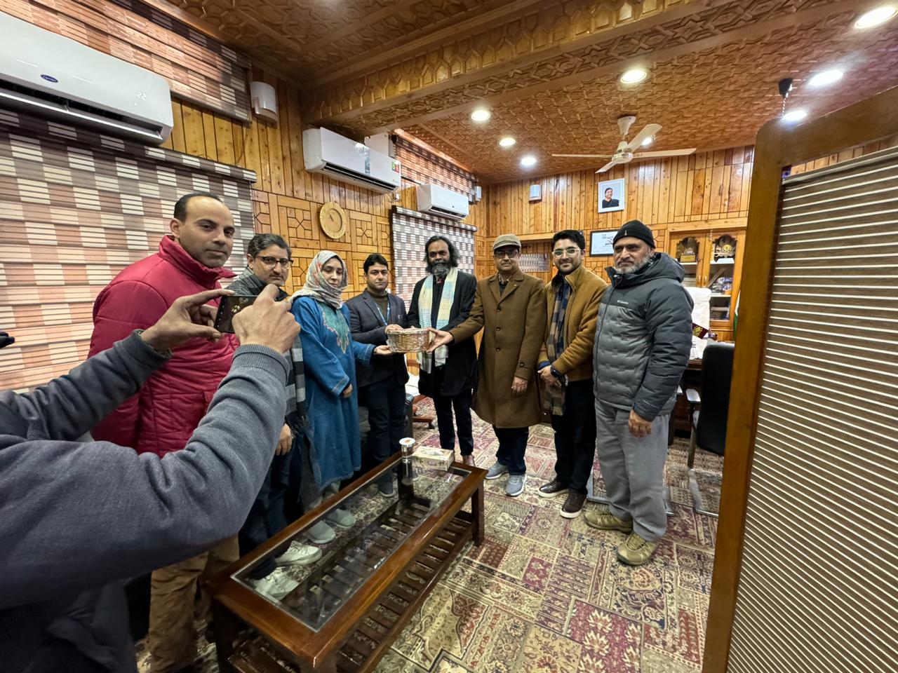 Outgoing Director, Prof. Yedla bids emotional farewell to NIT Srinagar with deep love, satisfaction (2)