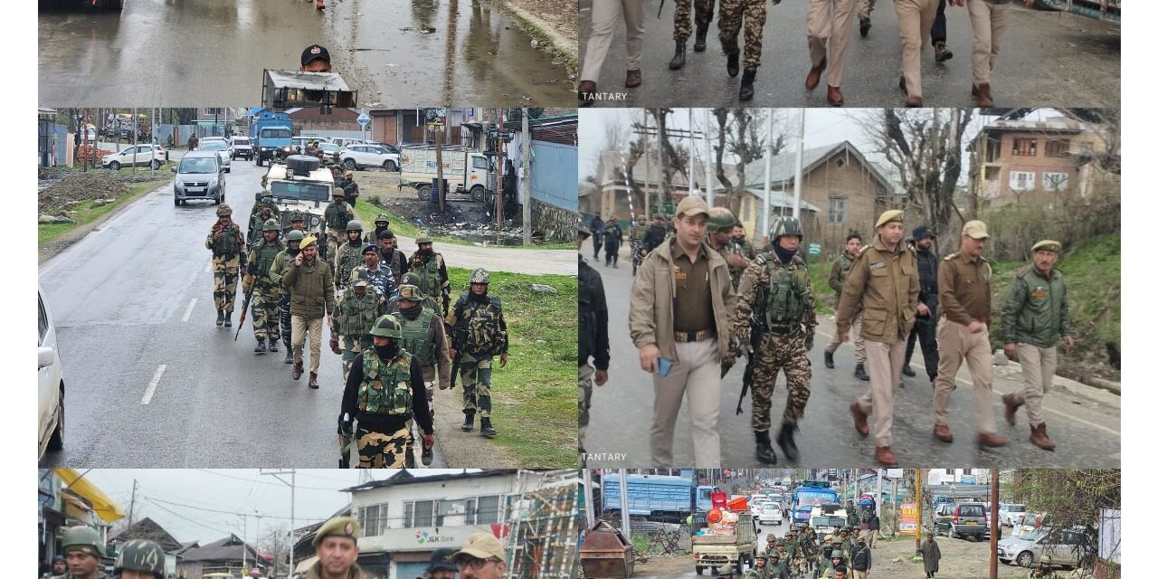 Forthcoming Parliamentary elections: Police carries out Flag March in Sopore