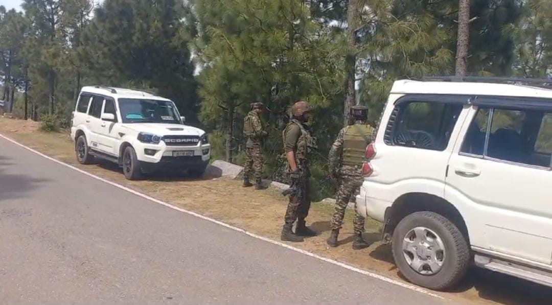 5 soldiers injured as terrorists open fire on security vehicles in Poonch