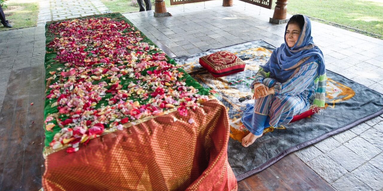 Ahead of electoral battle Mehbooba seeks ‘strength’ at father’s grave