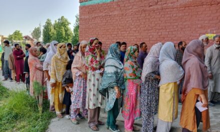 LS Polls: People defy security threat in Rajouri, Poonch, make beeline at polling booths