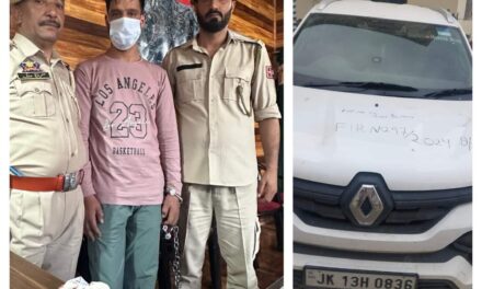 Police arrests a notorious drug peddler in Pulwama; vehicle seized