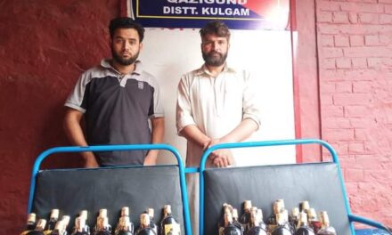 Police arrests 02 bootleggers in Kulgam; recovers 34 bottles of illicit liquor