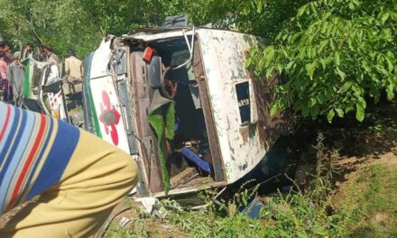 Two dead, 18 injured in Baramulla bus accident