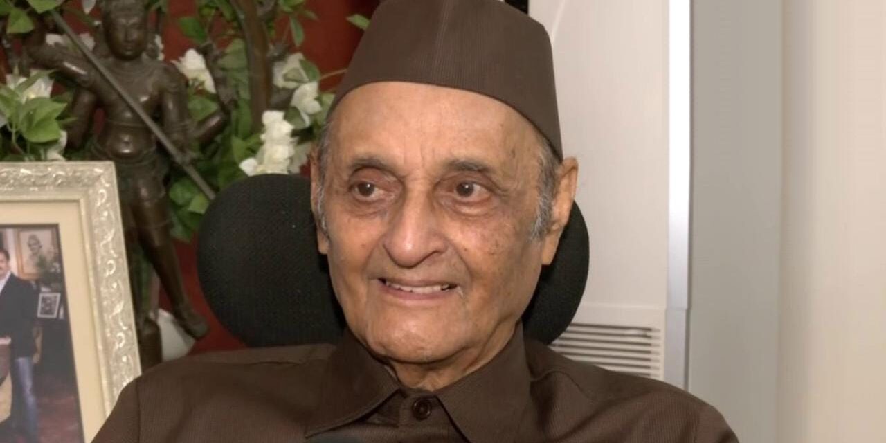 Karan Singh completes 75 years in public life