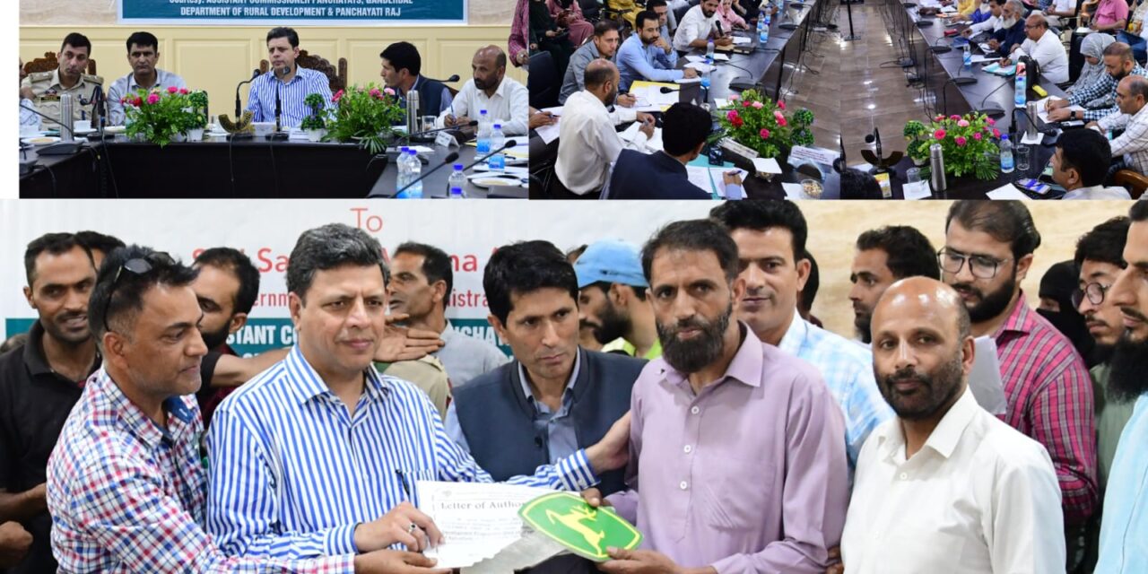 Commissioner Secretary GAD convenes Public Darbar at Ganderbal;Distributes authority letters among beneficiaries under government schemes