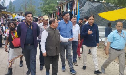 Union Health Secretary with Director Health Services Kashmir Inspect Health Facilities for Shri Amarnath Ji Yatra