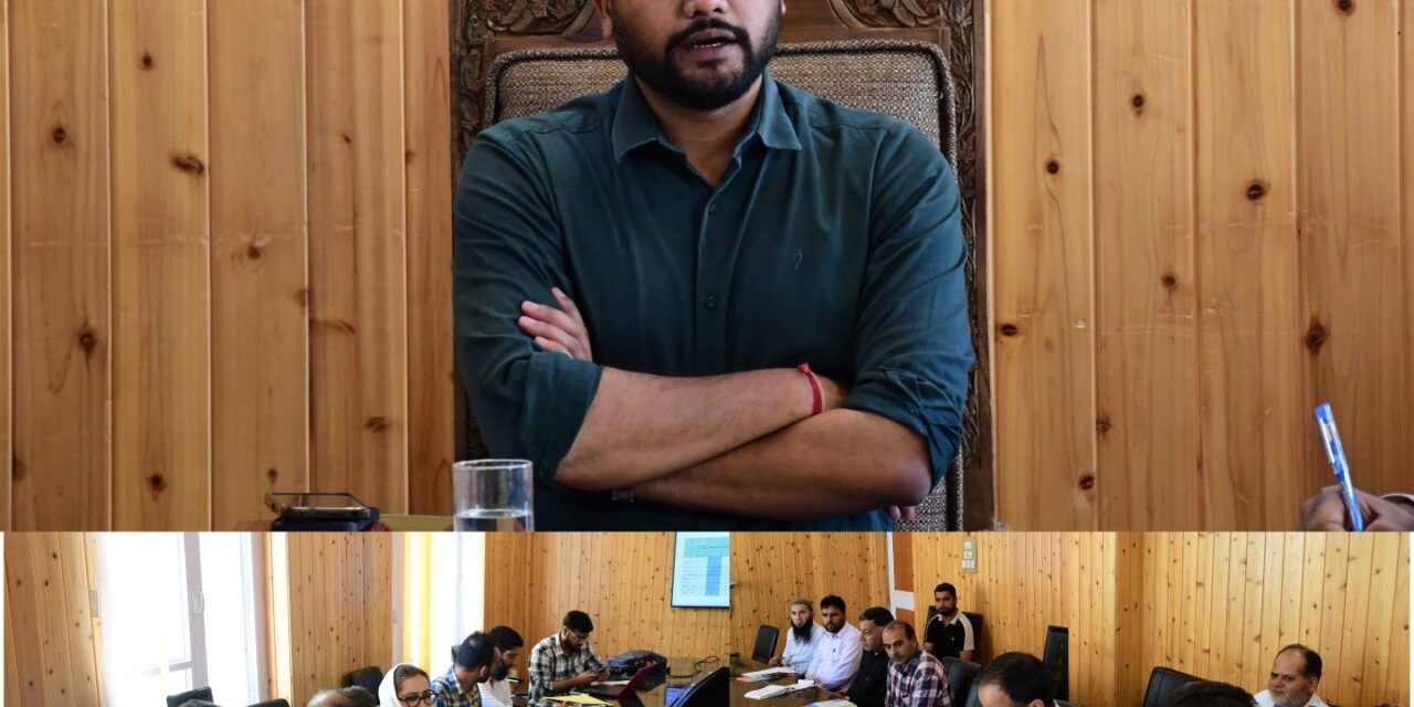 DC G’bl reviews progress of schemes under Mission Youth