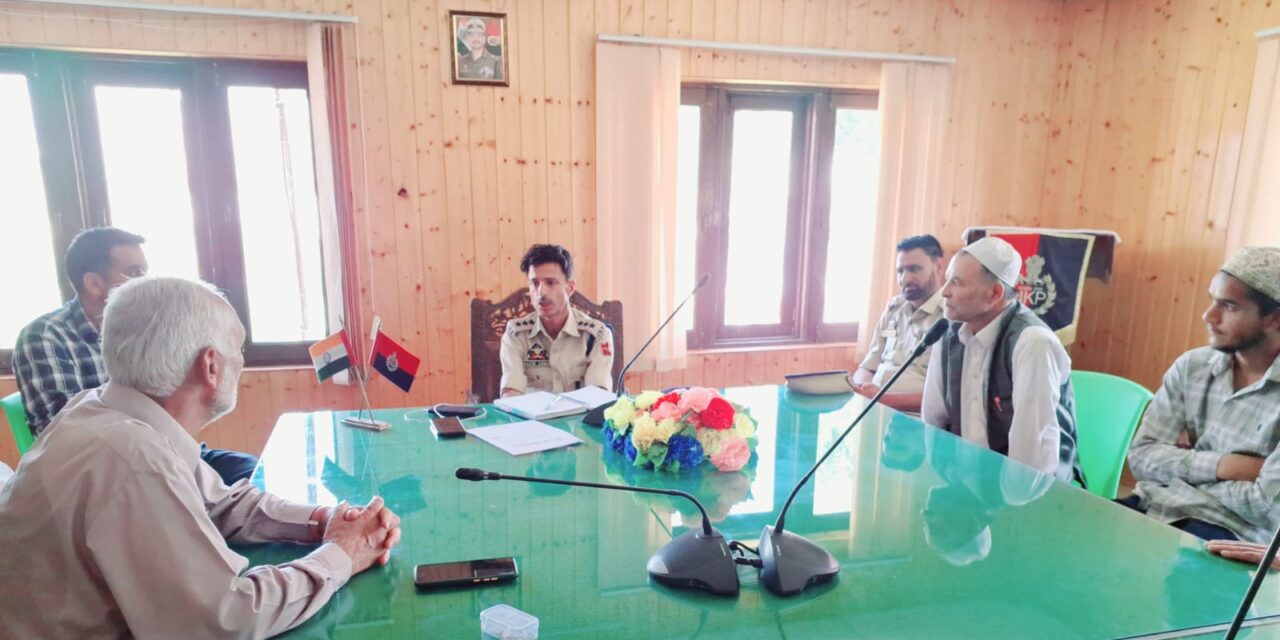 Ganderbal Police held meeting with Police Retired Officers association & NOKs of deceased police personnel at DPL.