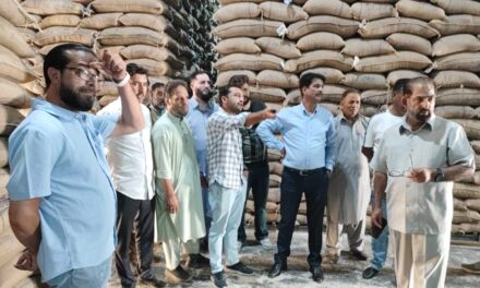 Dr Kabir inspects functioning of Food, Civil Supplies & Consumer Affairs department