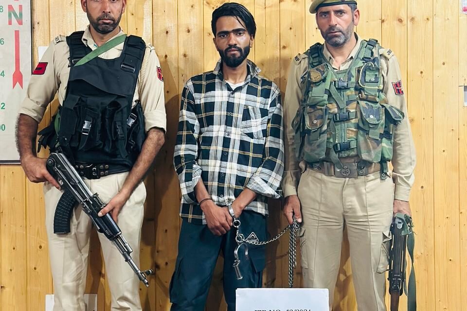 Police arrested drug peddler in Baramulla; Contraband substance recovered