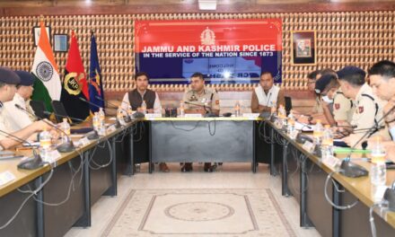 IGP Kashmir alongwith Div Com Kashmir held meeting regarding preparation of 15 August event at PCR Kashmir