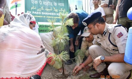 In the loving memory of Police Martyrs, police launches plantation drive in Ganderbal