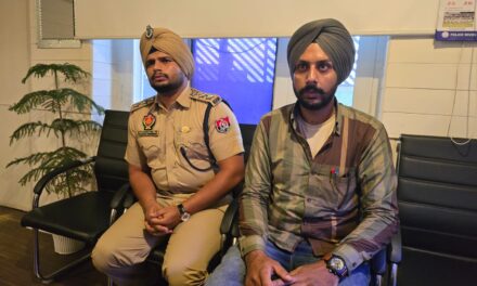 Duo from Punjab posing as fake police officers, held in Sgr