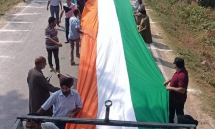 Historic 2500-metre-long Tiranga rally held in Baramulla; hundreds participate