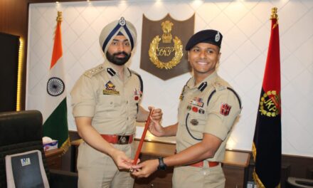 Gurinderpal Singh Takes Charge as SSP Baramulla