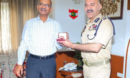 Northern Army Commander Lt. Gen MV Sudhindra Kumar Calls On Nalin Prabhat; Enhancing Synergy & Strengthening of Security Measures Discussed