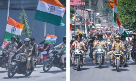 SSP Baramulla leads Tiranga bike rally from DPL Baramulla to Old Town Baramulla