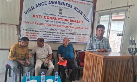 Vigilance Awareness Week:Police alongwith Anti-Corruption Bureau organises Seminar in Anantnag