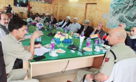 SSP Ganderbal hold meeting with retired police personnel at DPL Ganderbal