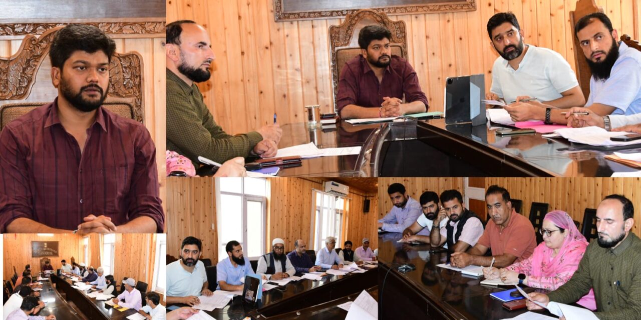 DEO Ganderbal reviews preparations for AMF at polling stations