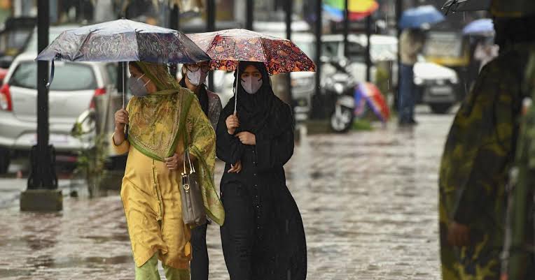 Rainfall, risk of flash flood and travel alerts as weather advisory issued for valley