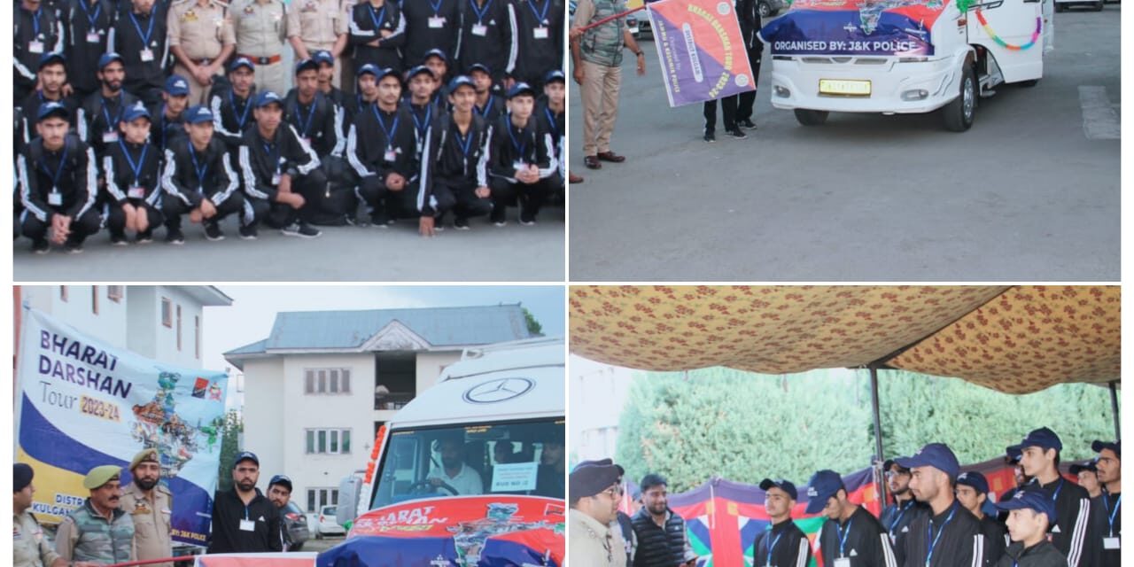 SSP Kulgam Flags-off group of Students for Bharat Darshan Tour-2023-24 in Kulgam