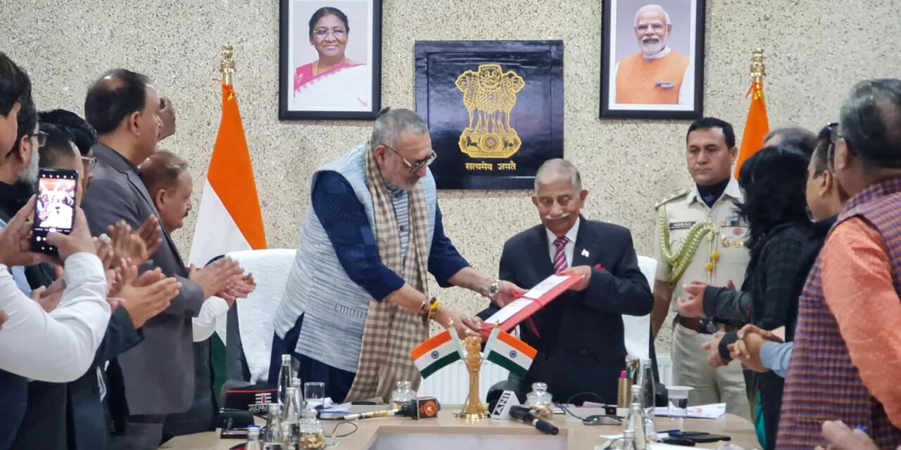 Union Minister Giriraj Singh hands over the certificate of GI tag for Pashmina wool to LG Ladakh