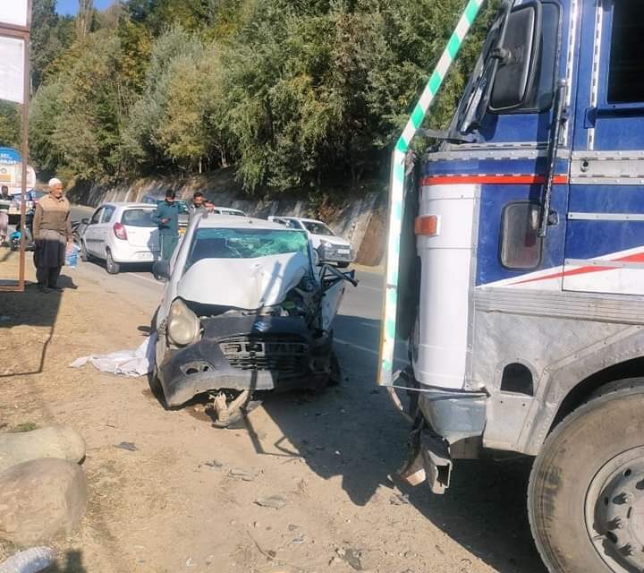 Oil Tanker-Alto Collision Leaves Three Critically injured in Mamar Kangan