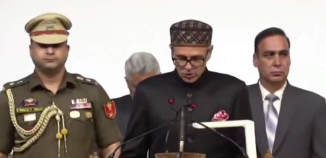 Omar dons the ‘Crown of Thorns’, sworn in as first CM of J&K UT