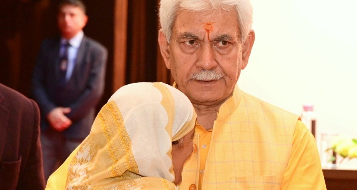 Will ensure justice for kin of terror attack victims in Kashmir: LG Manoj Sinha