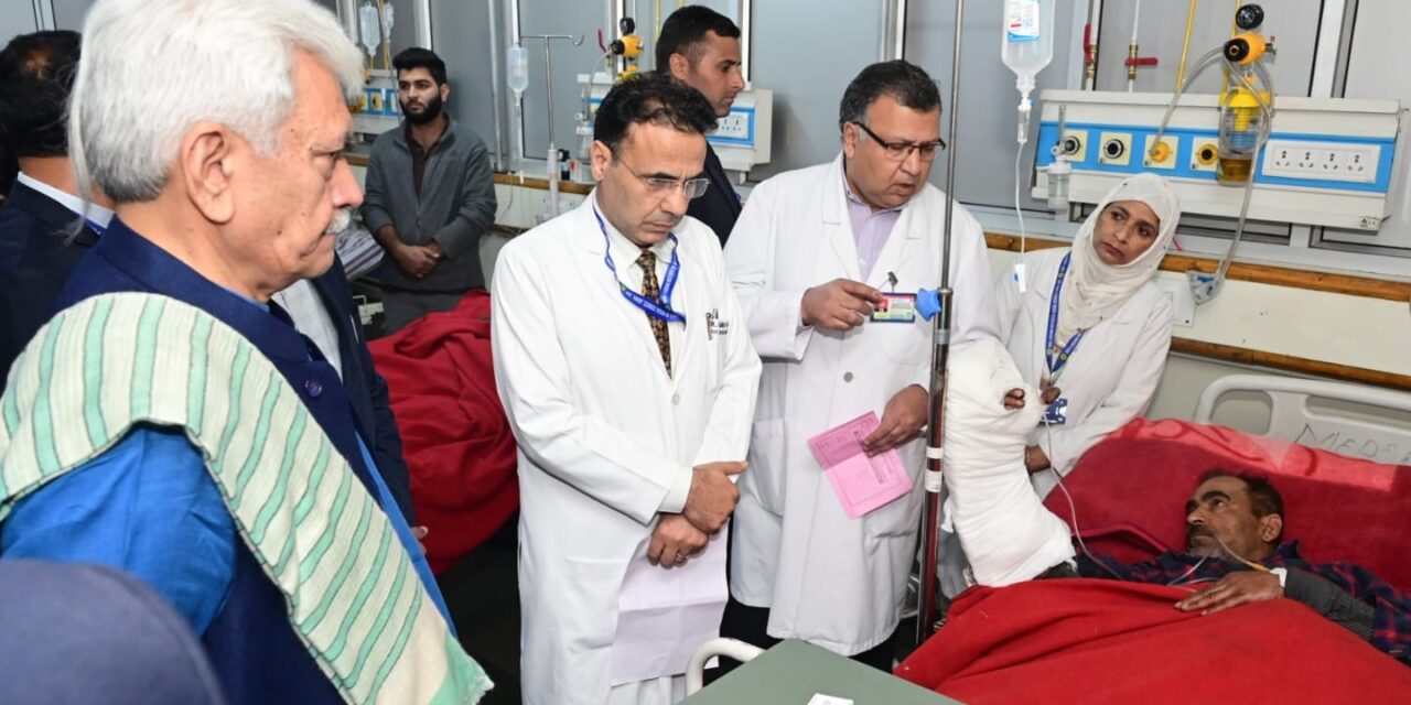 Lt Governor Visited SKIMS Hospital, Inquired About Health of Civilians Injured In Gagangir Terror Attack