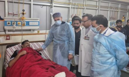 Chief Minister Omar visits SKIMS, assures best care for civilians injured in Gagangeer