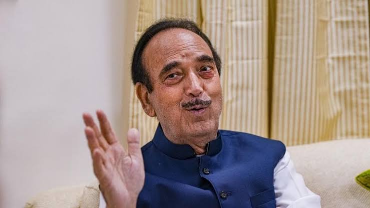 J-K polls: Ghulam Nabi Azad among early voters, urges people to exercise franchise