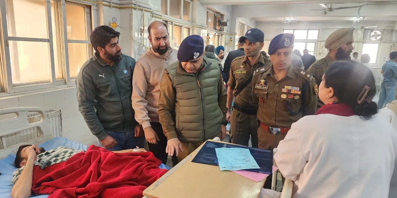 IGP Kashmir visits injured civilians of Srinagar grenade attack:Assures Strict action would be taken against the perpetrators of this crime