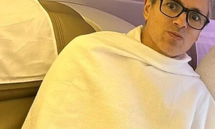 Omar Abdullah Anounces To Perform Umrah After Getting Political Clearance