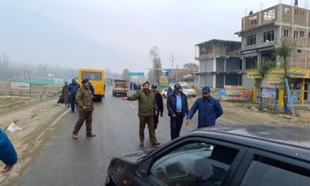 SSP Traffic Rural Launches Crackdown on Violations, Road Hazards, and Obstructions in Ganderbal